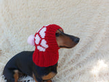 Pet hat with hearts for dog wool winter and pompom