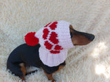 Pet hat with hearts for dog wool winter and pompom
