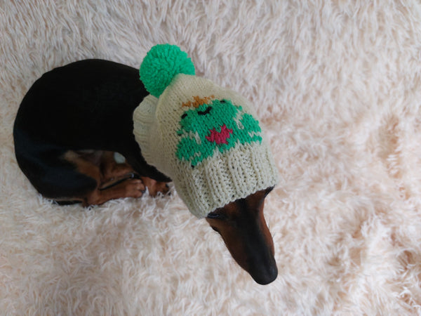 Frog with crown snood hat for dog