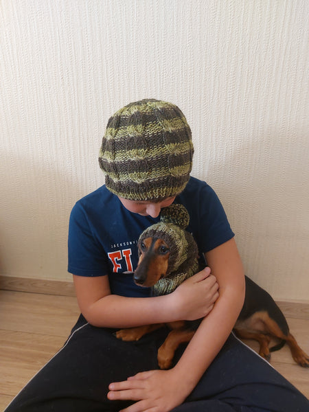 Angora Wool Snood Hat Set for Mom and Dog, Snood Hat Set for Housewife and Dachshund, Mom and Dachshund with Pompoms