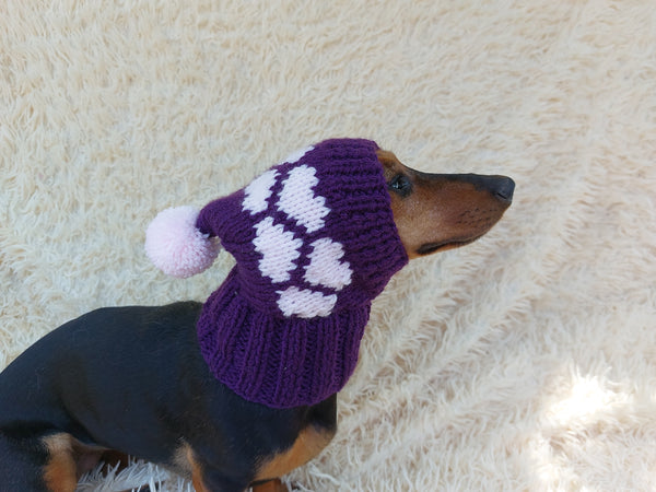 Pet hat with hearts for dog wool winter and pompom