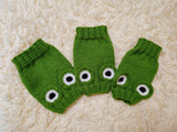 Handmade Crochet Frog Snood for Dachshunds | Cute Dog Balaclava & Winter Pet Apparel