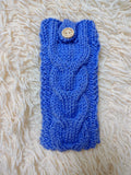 Cozy Cable Knit Phone Cover, Cream White Knitted Phone Pouch with Wooden Button, Protective Smartphone Sleeve, Winter Tech Gift
