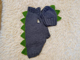 Soft Dinosaur Costume for Dogs – Knitted Sweater and Hat Bundle