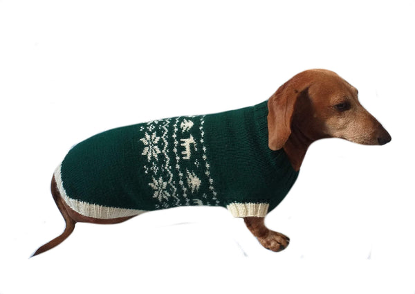 Christmas dog sweater with deer and snowflakes - dachshundknit